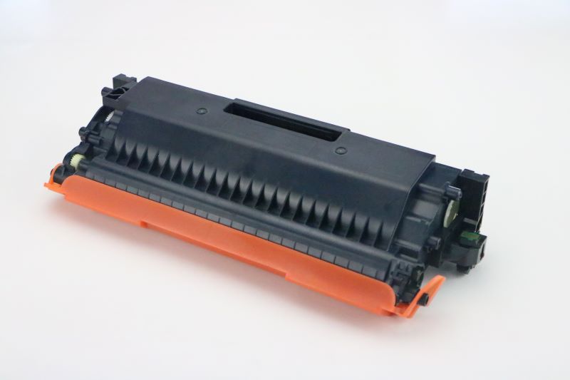 Compatible Yellow Toner Cartridge: Substitute to Brother TN851